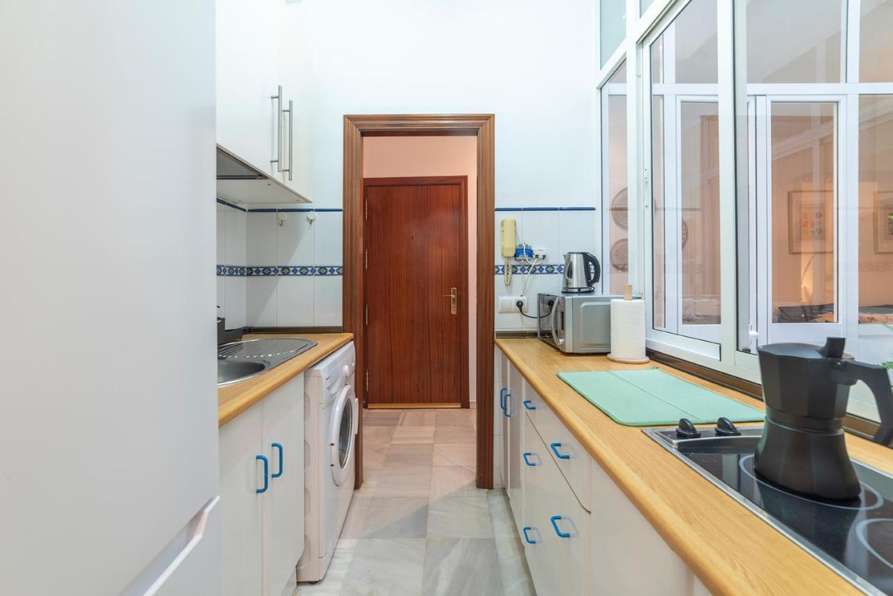 Alohamundi Torres Apartment Seville Exterior photo